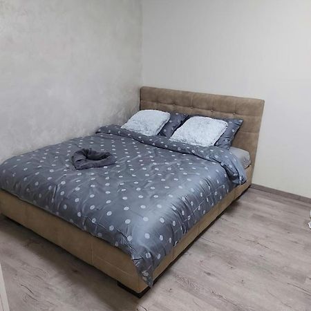 Apartman Mikikiki เบลเกรด ภายนอก รูปภาพ