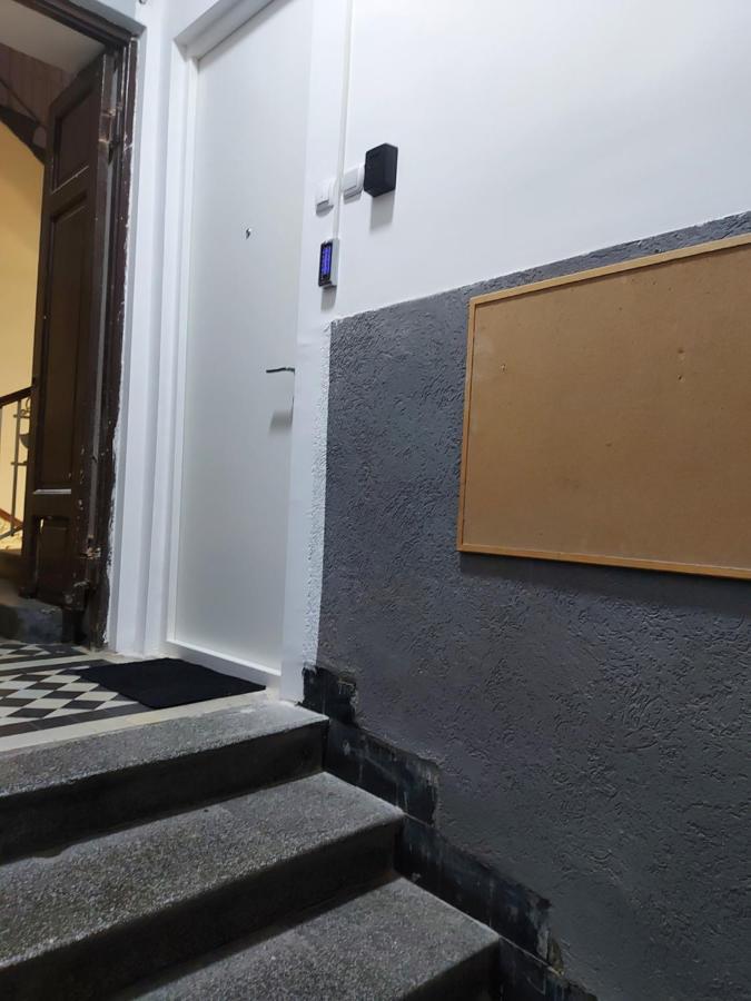 Apartman Mikikiki เบลเกรด ภายนอก รูปภาพ
